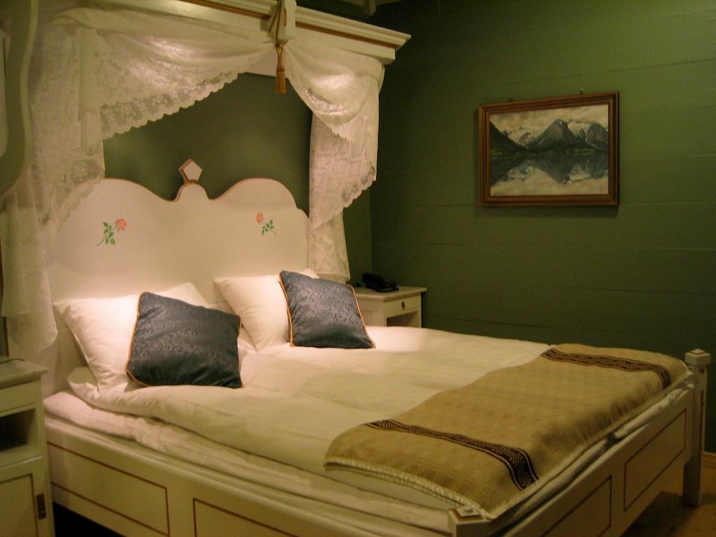 Hjelle Hotel Ngoại thất bức ảnh